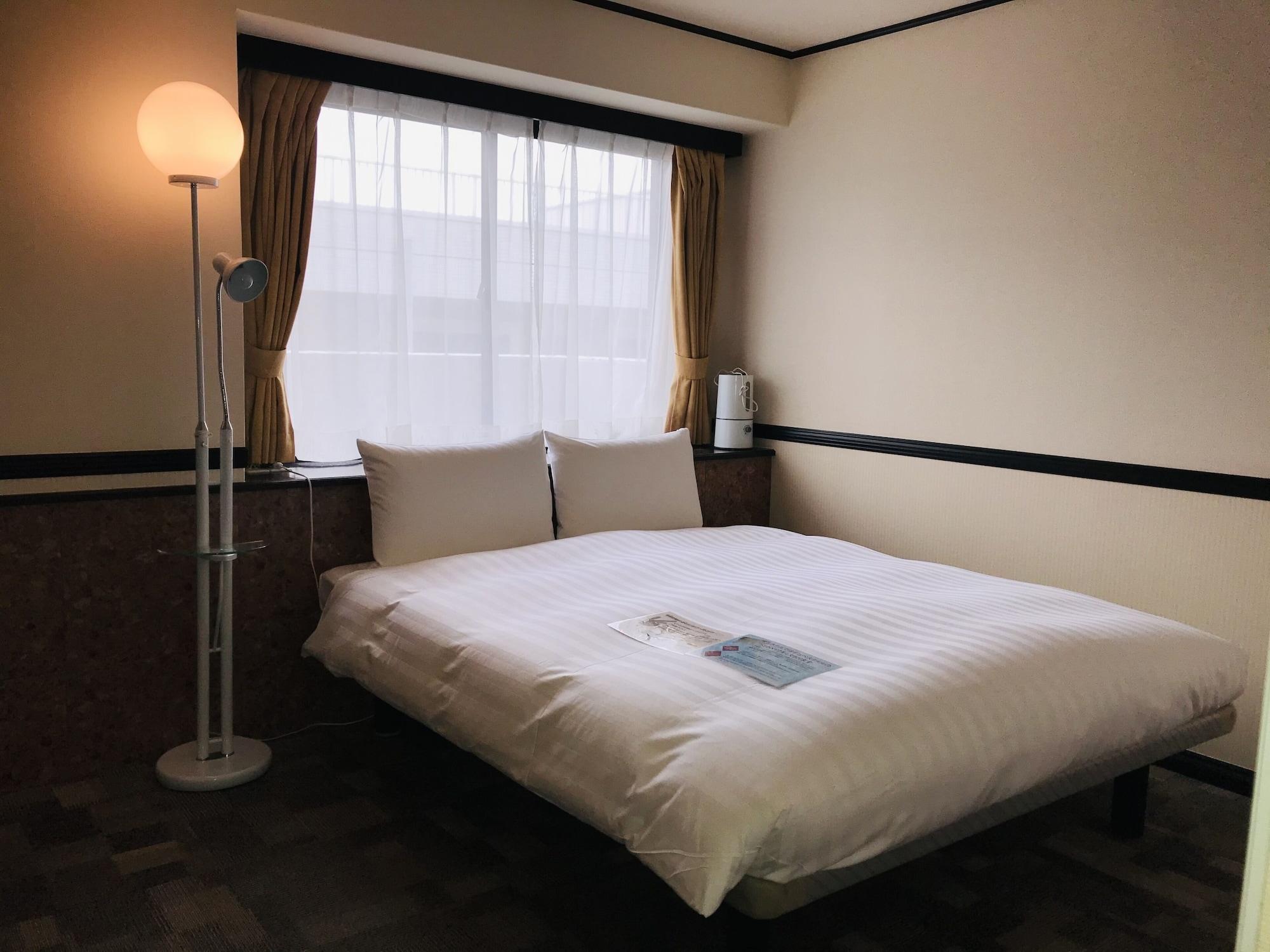 Toyoko Inn Tokyo Tozai-Sen Nishi-Kasai Exterior photo